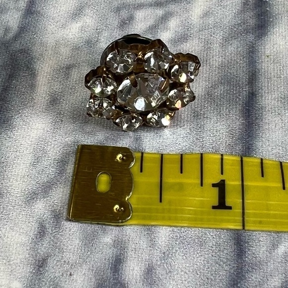 Repurposed clipon earrings turned into pins, tie tacks, brooches and pin buttons - Picture 7 of 9